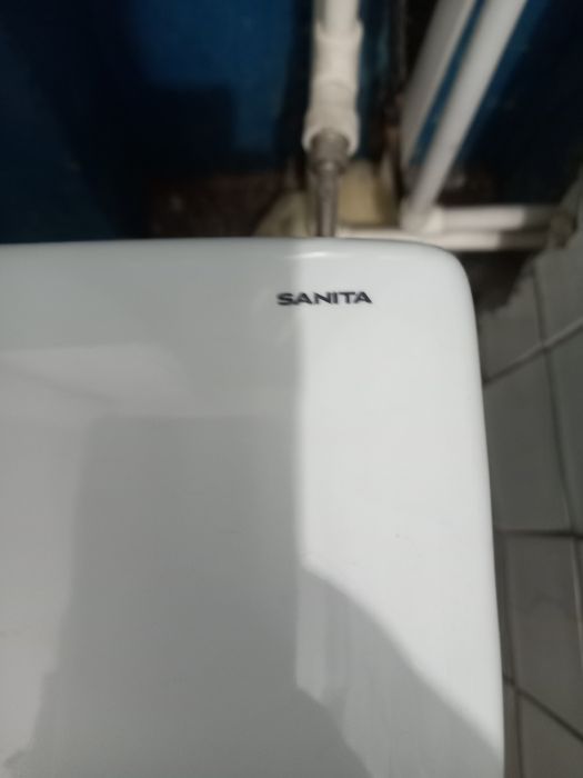 Унитаз в иделаьнейшем состоянии