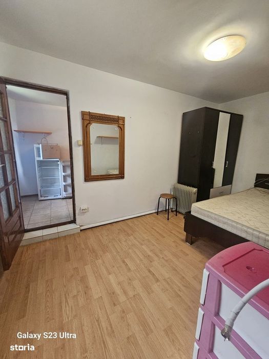 Apartament 2 camere zona Lunei - Complex Studentesc !!