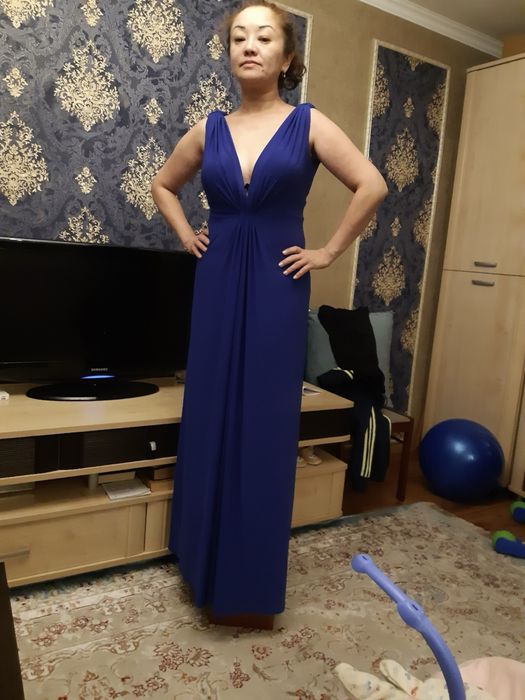 Продам платье новое