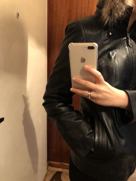 Яке естествена кожа с качулка с пух