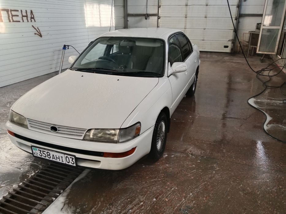 Продам машину Тоета Королла