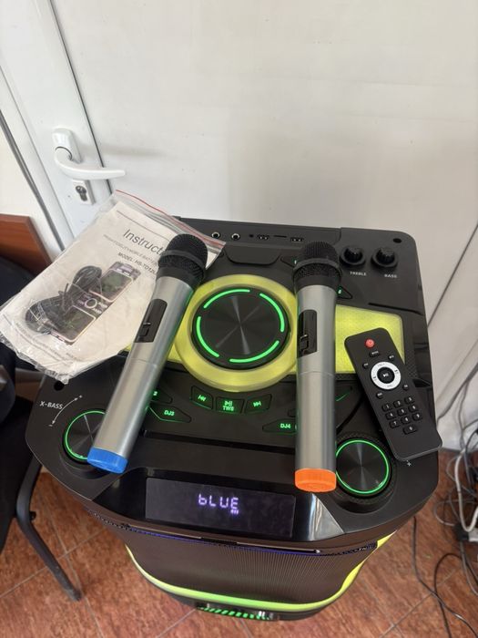 Блутуут караоке тонколона