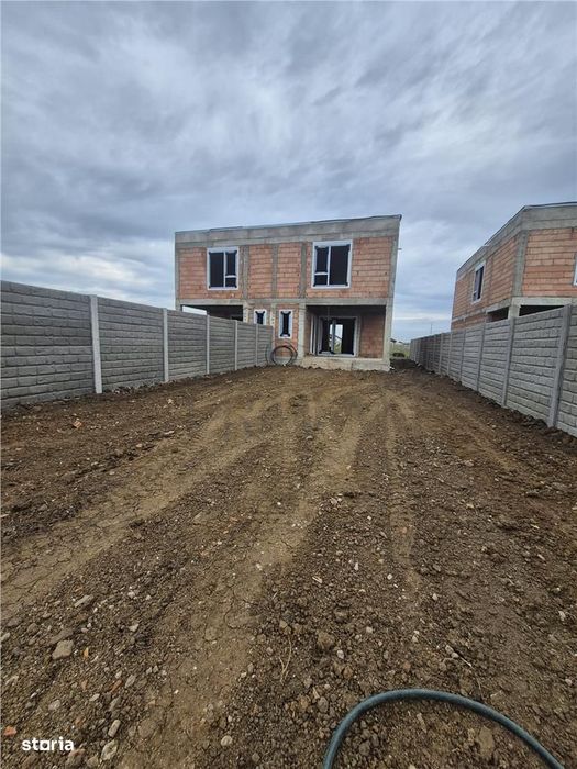 Duplex superb - modern - zona excelenta - langa centura