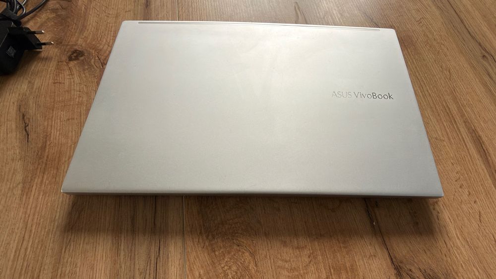 Лаптоп ASUS Vivobook 15 K513