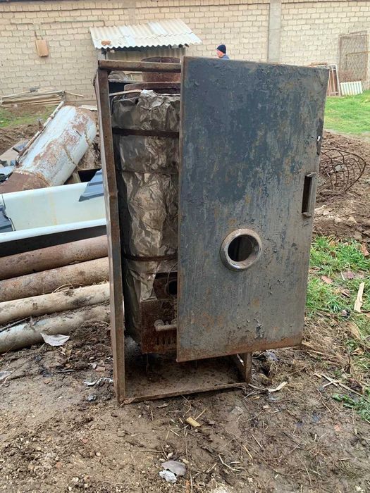 Продается отопительная газовый котёл кател  сотилади