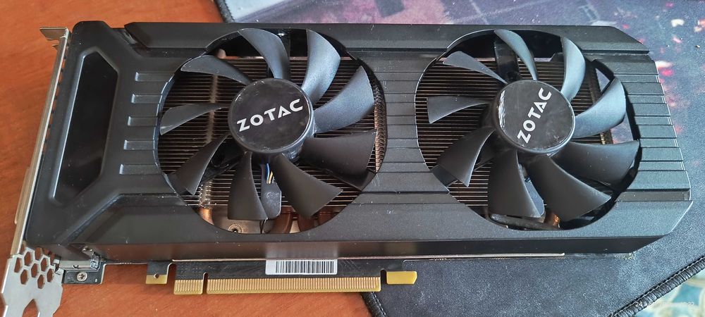 Palit GTX 1070 Ti Dual 8Gb