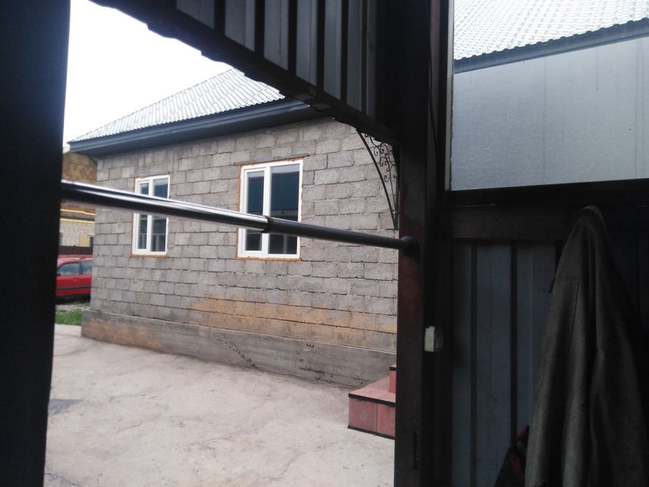 Продам турник дверной и брусья стены