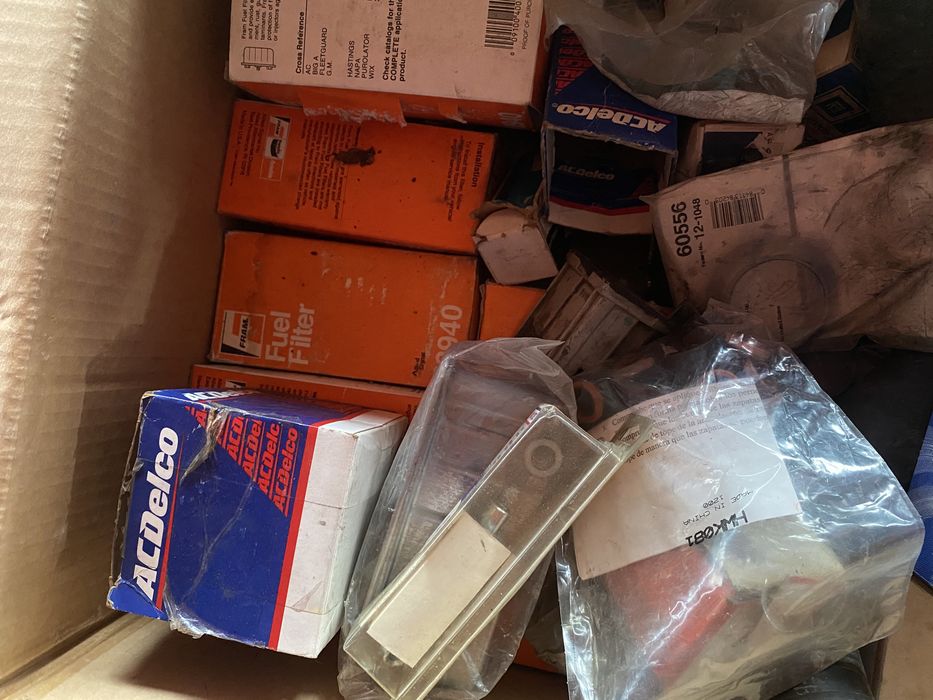 Piese Chevrolet,GMC Suburban,K1500,