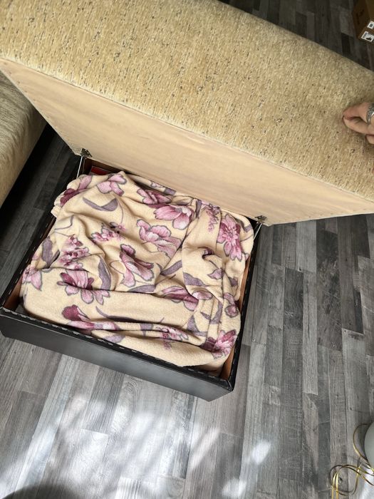 Мягкий уголок в госстиную