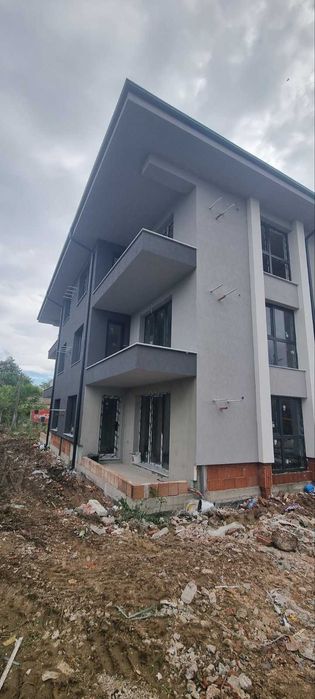 Продава се Тристаен апартамент в Свиленград - 87 кв.м за 72 €/кв.м - Снимка #1