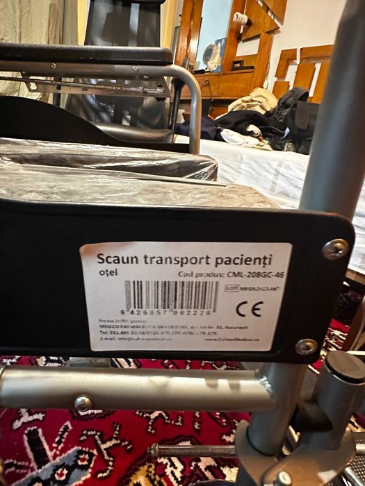 Scaun rulant pliabil