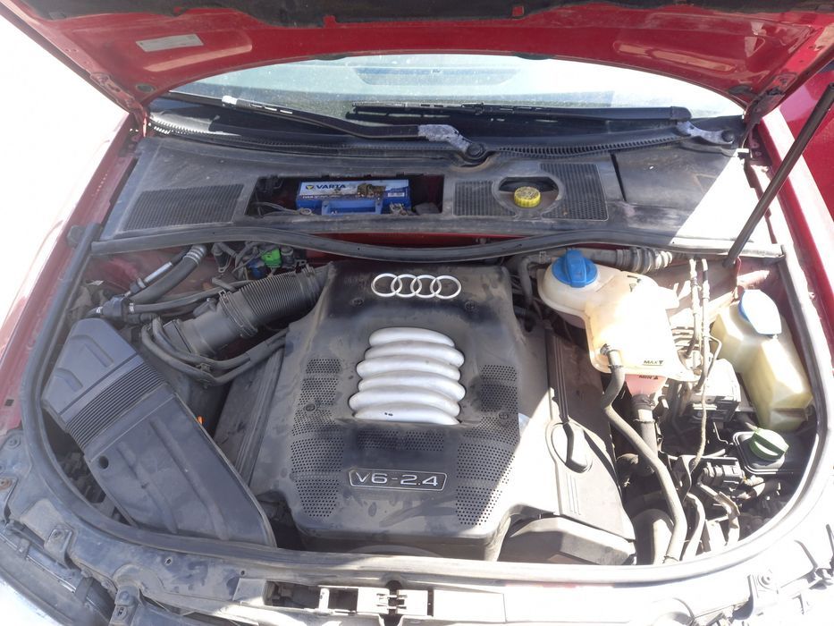 Dezmembrari Audi A4 B6 (8E) (2000-2004) 2.4 Benzina