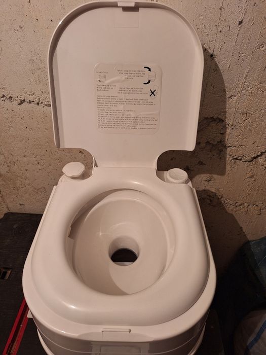 Toaletă portabilă Flytec