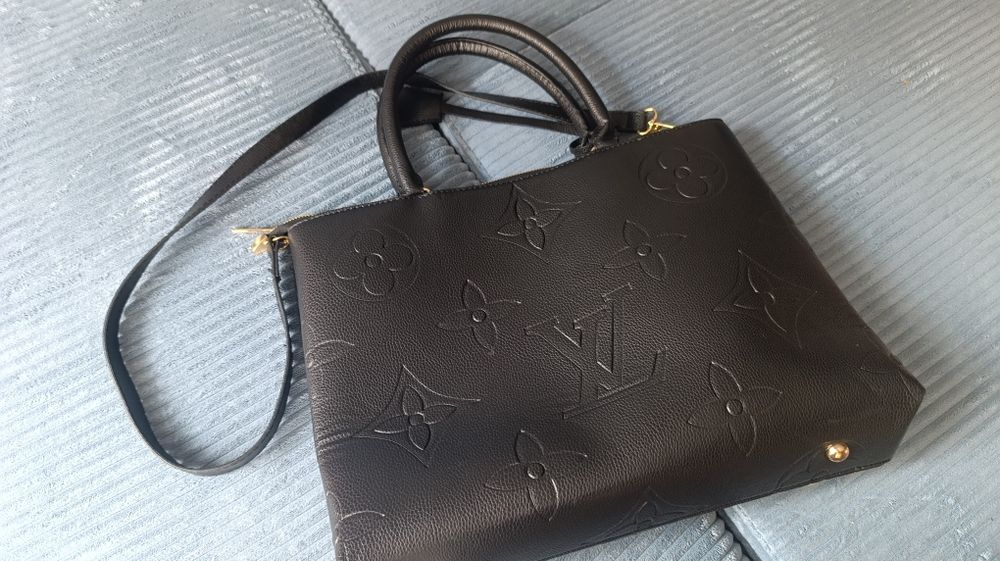 Дамска чанта Louis Vuitton