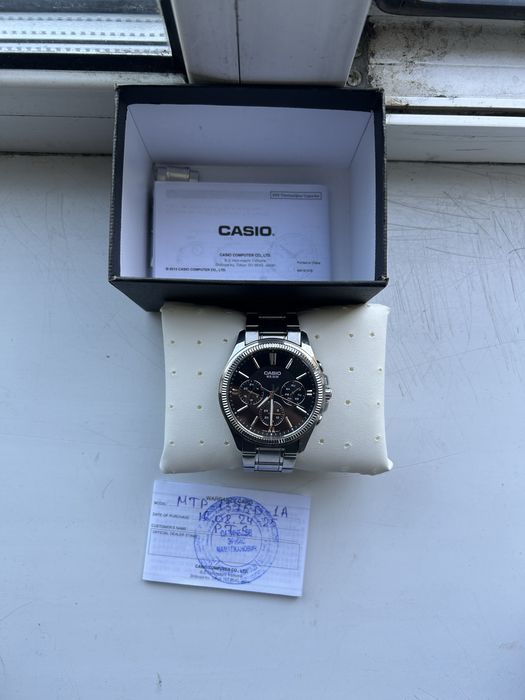 Часы casio с документами