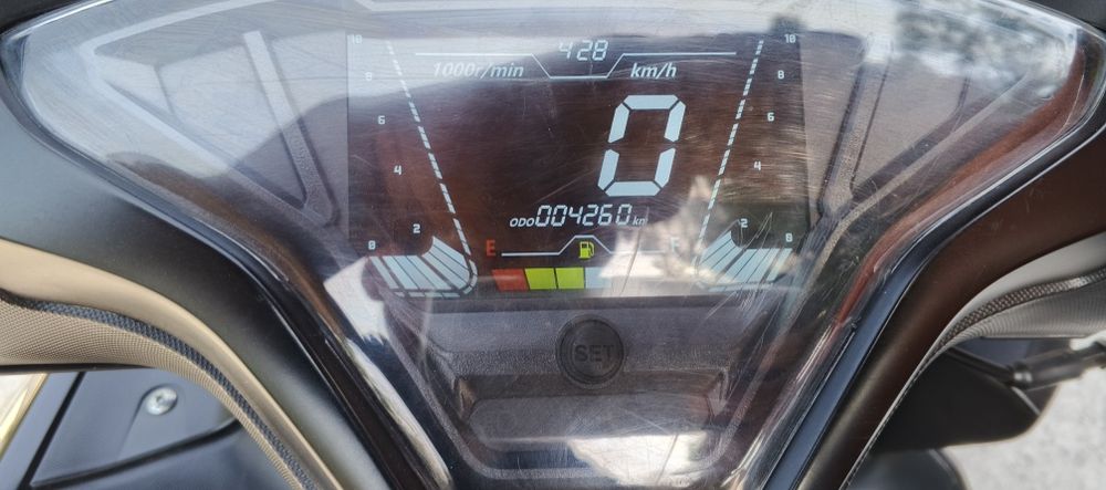 Мотоцикл сотилади