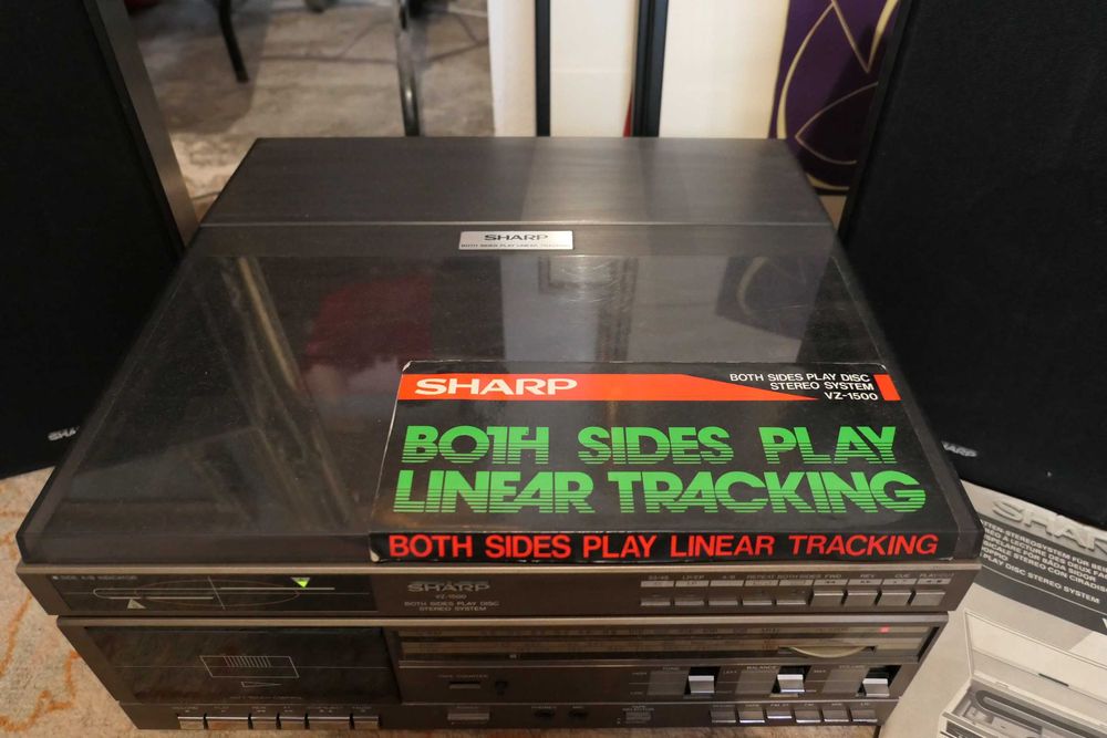 Sharp VZ-1500H RadioCasetofon Pickup Automat Redare Disc Vinyl 2 Parti