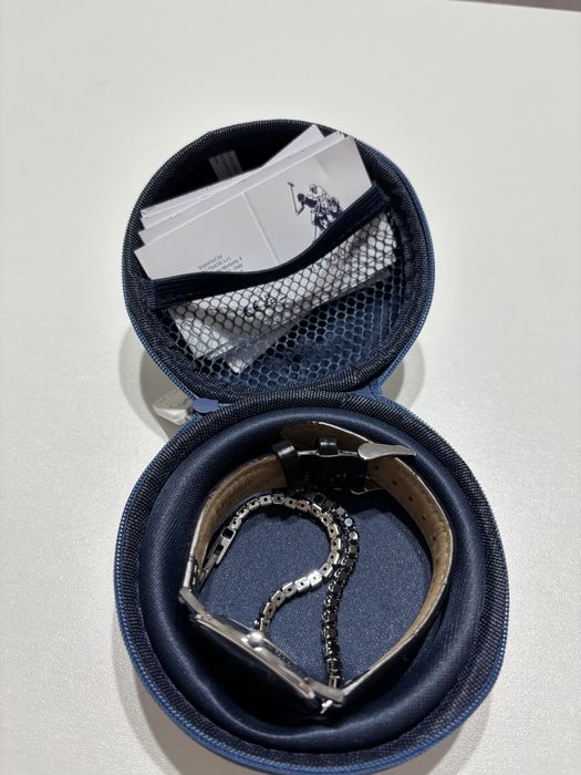 Чисто нов часовник U.S. Polo Assn. с гривна