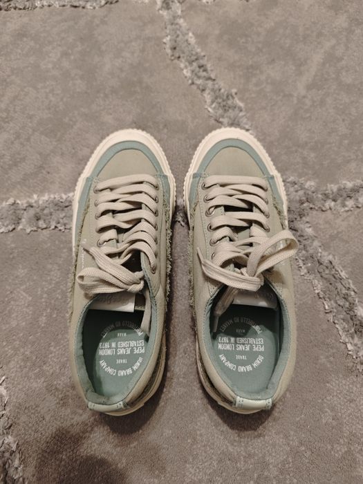 Нови Pepe jeans кецове зелени кецове с ресни маркови сникърси 38 номер