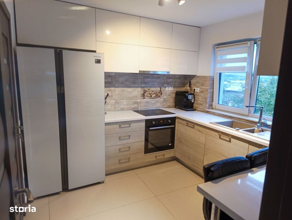 Casa individuala pe un nivel + garaj in Sannicoara