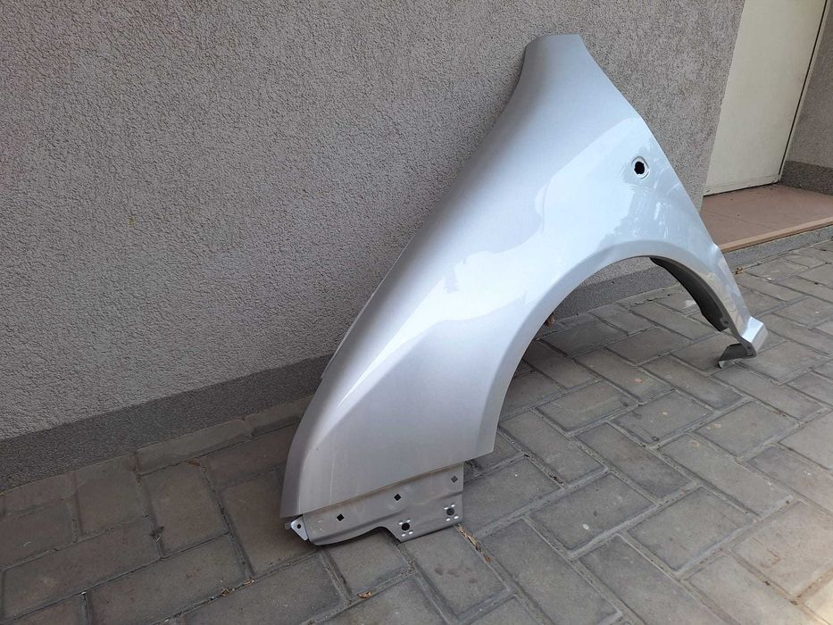 Aripa Fata Stanga Skoda Fabia 1 I An 1999-2007 Vopsita Gri Deschis