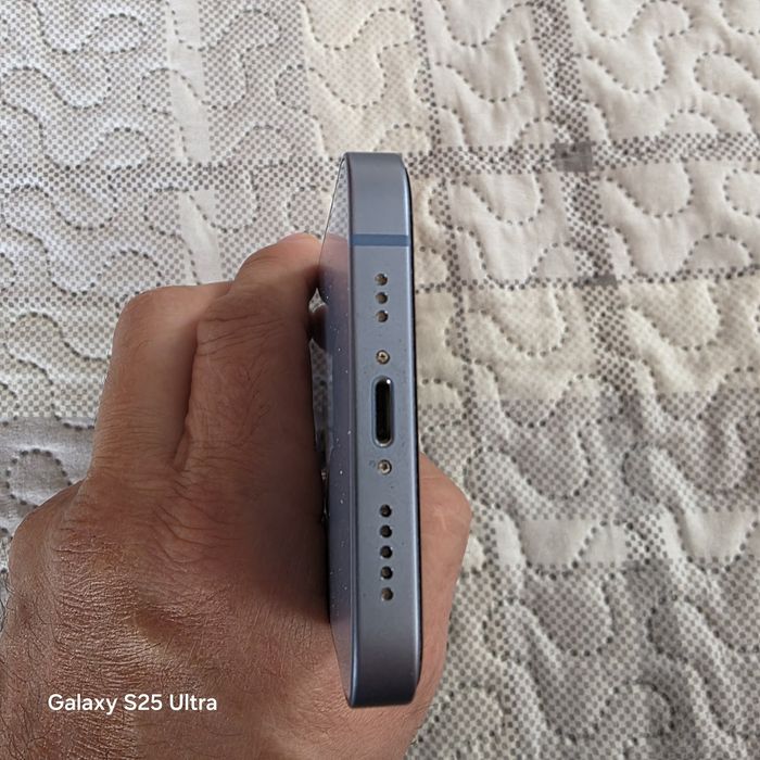 Продавам IPHONE 14