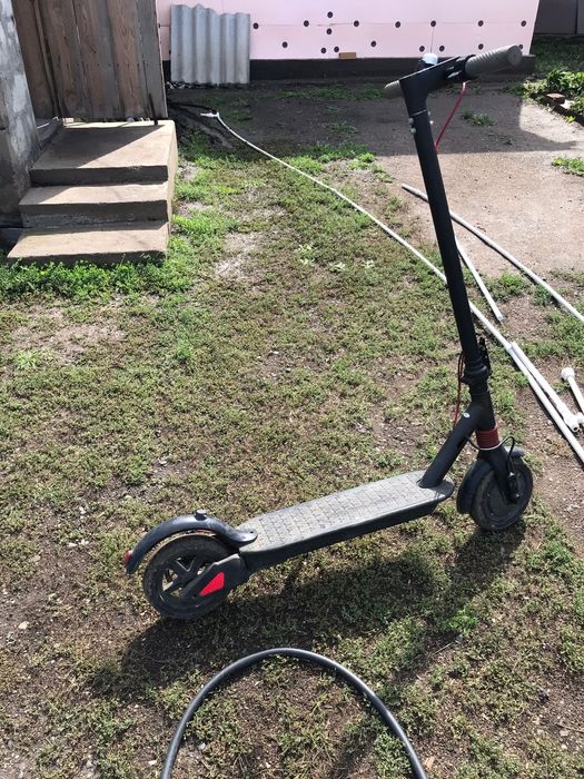 Продам электросамокат
