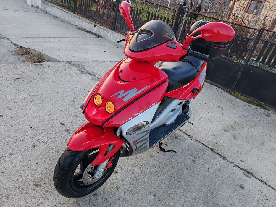 Scuter Malagutti F15 Firefox, 49 cc, 2t, răcire apa, acte