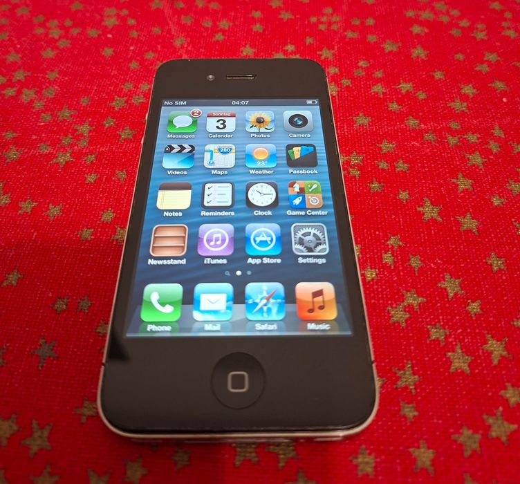 Vand Iphone 4s black 16 gb