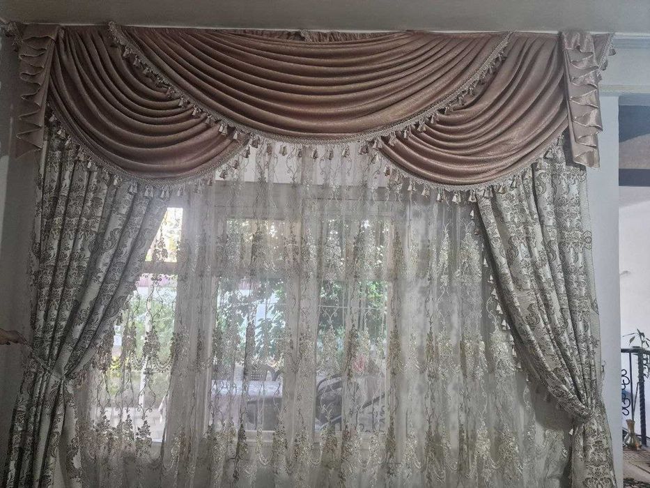 Занавески в комплекте с тюлью 2,80*3*0 почти новые