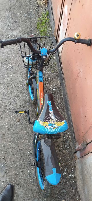 Продам детский велосипед до 8 лет. Район Саина - Толе би.