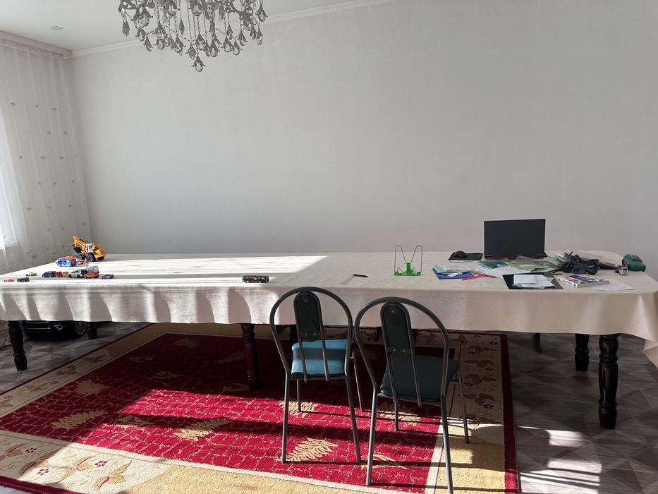 Продам Гостевой стол