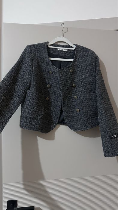 Пиджак 7000 тенге