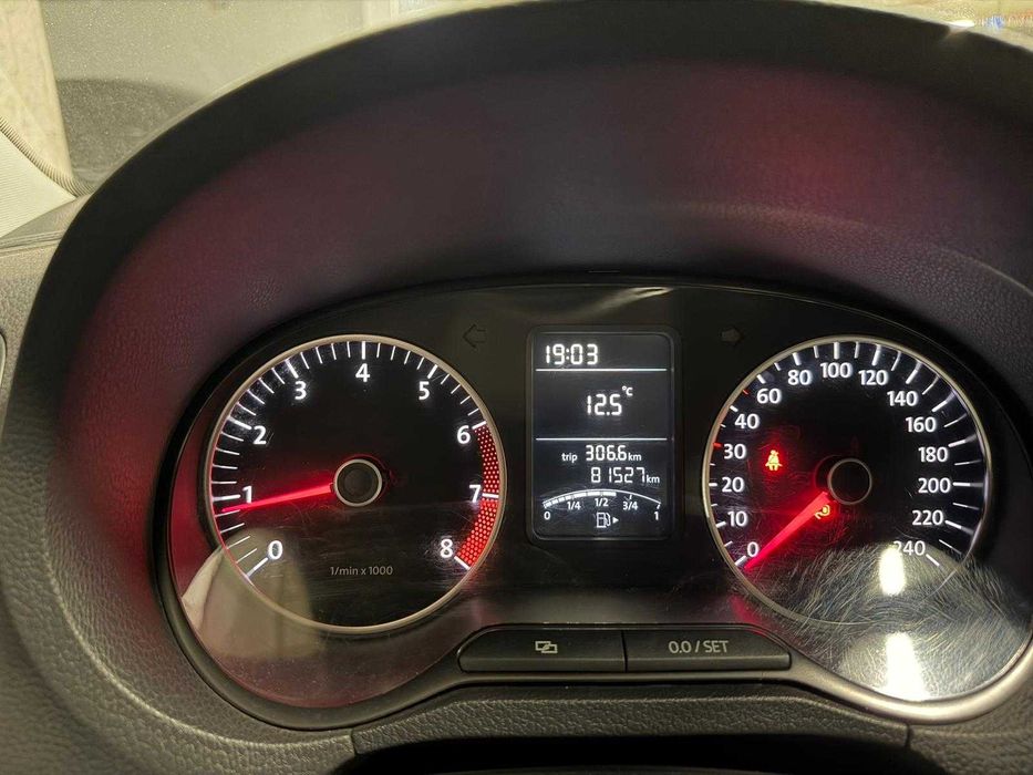 Volkswagen Polo 1.4 benzina 86 CP, 81.527 km, unic proprietar, garaj