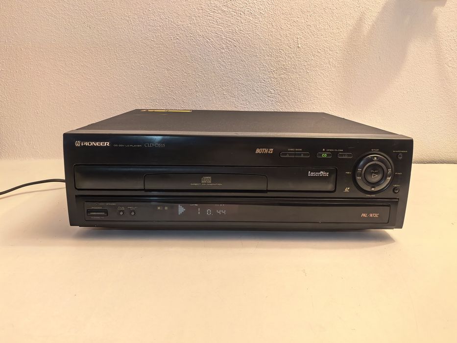 CD Pioneer CLD D515 Laser Disc video disc