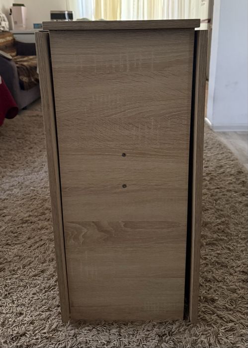 Стол в хорошем состоянии