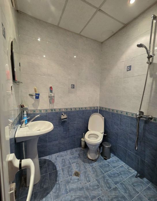 Етаж от къща гр.Кюстендил кв.Бузлуджа