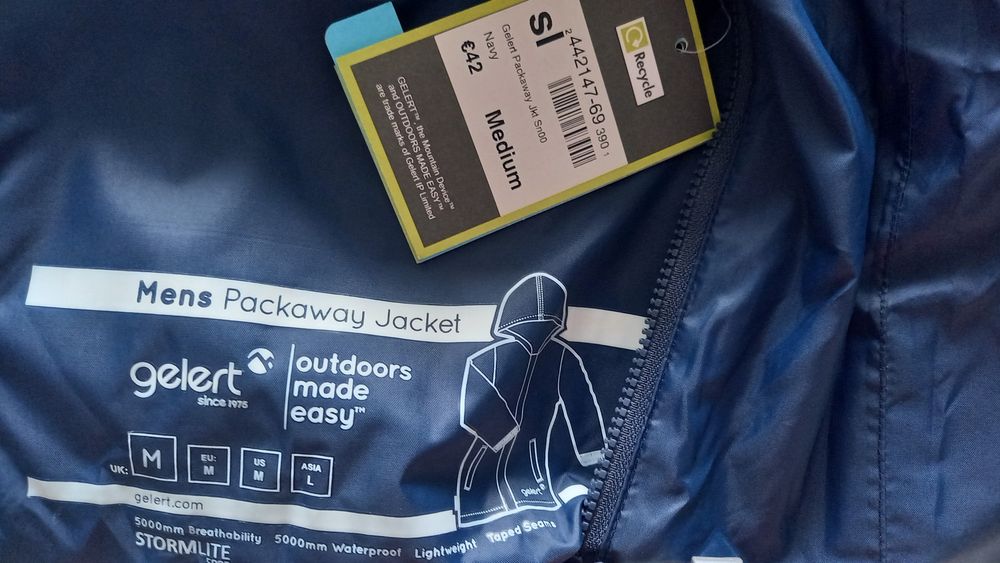 НОВА мъжка непромокаема ветровка Gelert