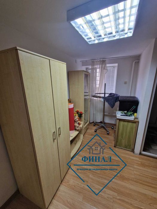 Продава се Тристаен апартамент в Шумен, Център - 90 кв.м за 1023 €/кв.м - Снимка #3