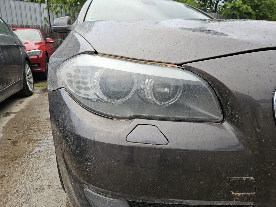 Far stanga dreapta bi-xenon adaptiv bmw f10 f11 non-lci