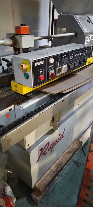 Кантиращата машина модел Cehisa Rapid EP-7.