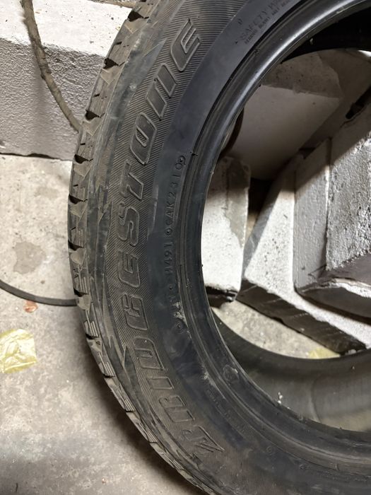 Bridgestone 255 /55 R18 одна штука