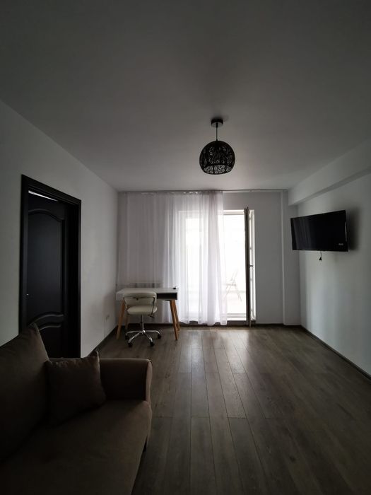Închiriez apartament 2 camere