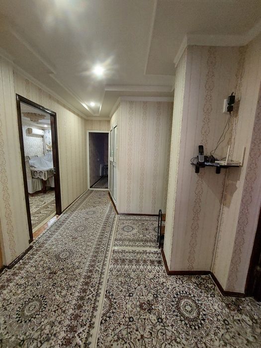 Kvartira sotila Uchtepa tumanida joylashgan 25 kvartalda 5 etaj 4 xona