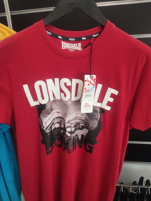 Маркови тениски Lotto,Umbro, Champion, Lonsdale.