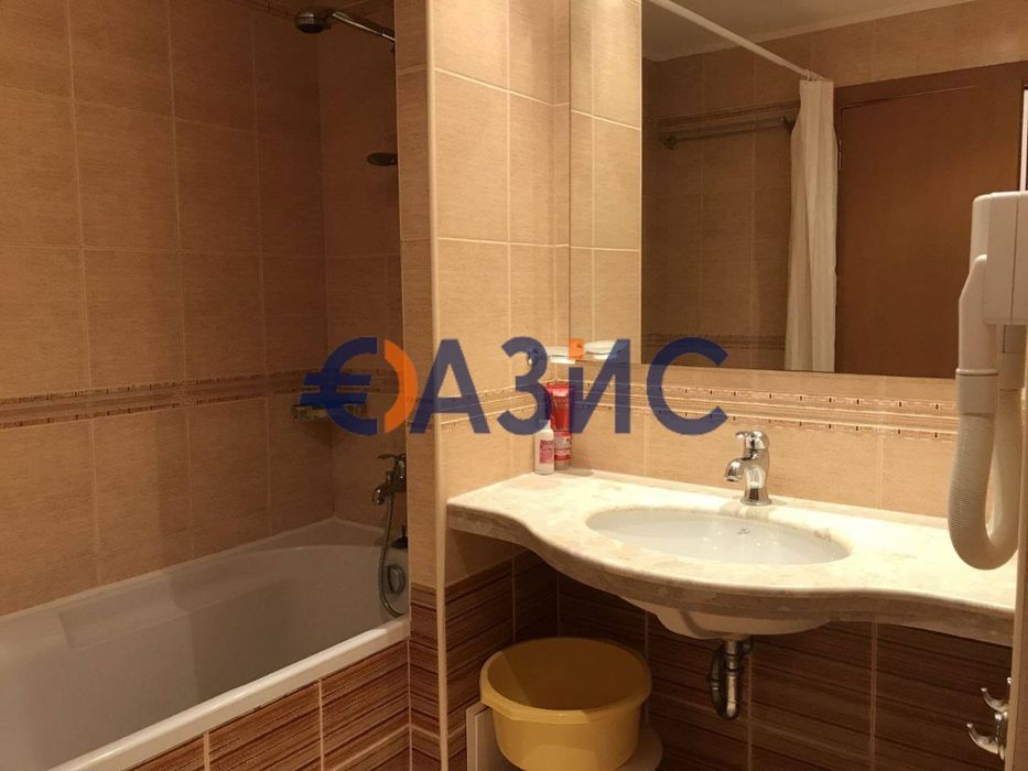 Продава се Двустаен апартамент в к.к. Слънчев бряг - 84 кв.м за 765 €/кв.м - Снимка #9