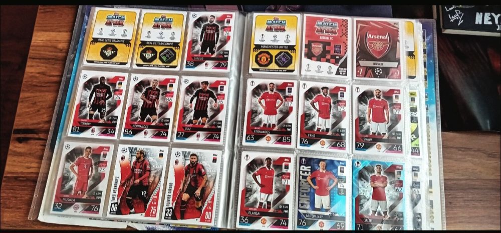 Album match attax pe jumătate