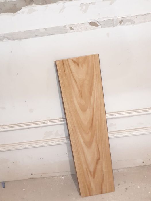 Продам новый ламинат