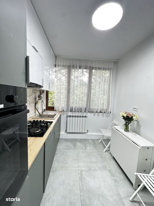 Cornisa-Apartament zona UMF- 2 camere -
