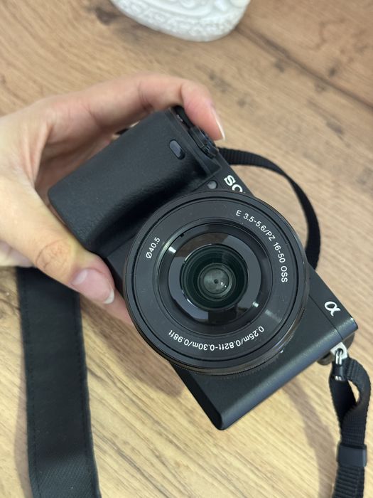 фотоаппарат/видеокамера sony a6400